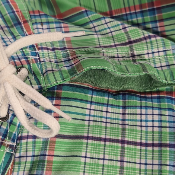 Like New Polo Ralph Lauren Lime Green Cargo Board Shorts, Sz. 32. - Picture 3 of 9